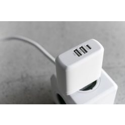   FIXED gyorstöltő 1db USB-C és 2db USB port, PD támogatás, 60W, fehér