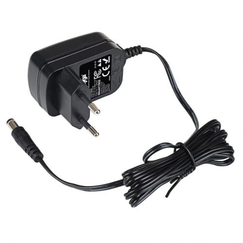 Akyga AK-TB-08 Universal power adapter 1,4m Black