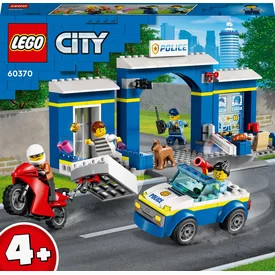 LEGO City 60370 Hajsza a rendőrkapitányságon